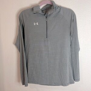 22- UA long sleeve shirt